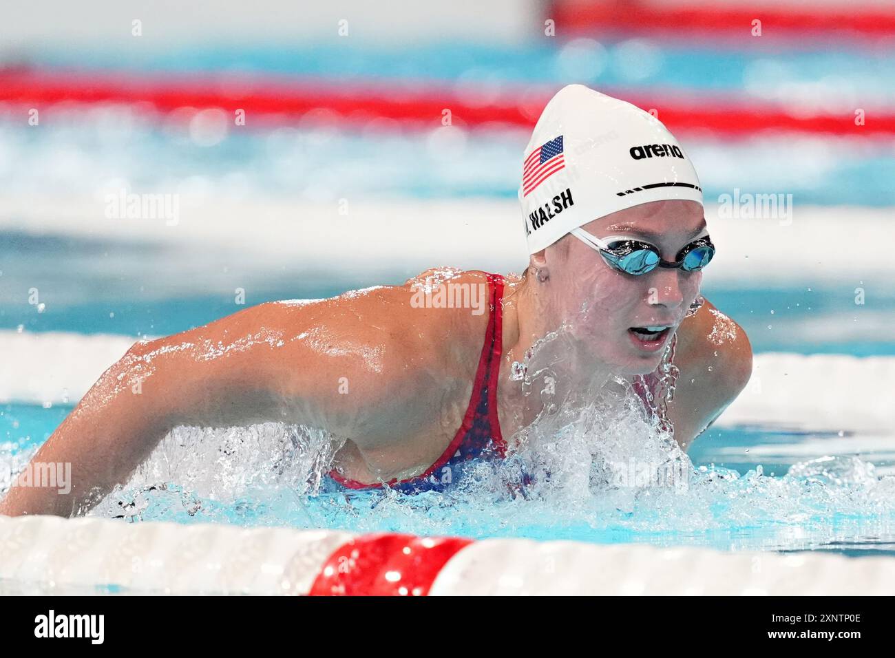 Parigi, Francia. 2 agosto 2024. Alex Walsh degli Stati Uniti, in azione al Women's 200m Individual Medley Heat 5 durante le Olimpiadi di Parigi 2024 all'Arena le Defense di Parigi, Francia, venerdì 2 agosto 2024. Foto di Richard Ellis/UPI credito: UPI/Alamy Live News Foto Stock