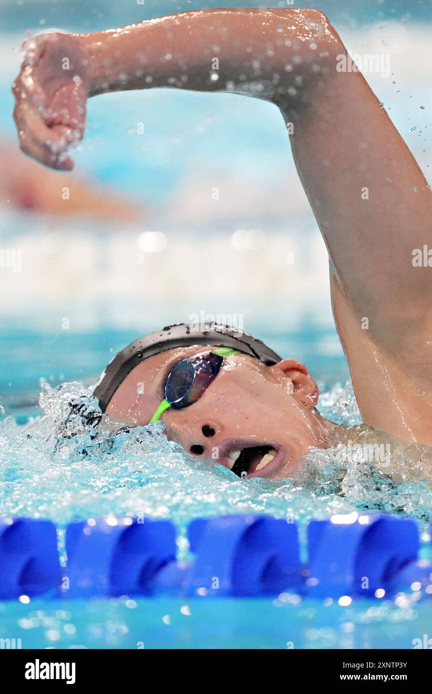 Parigi, Francia. 2 agosto 2024. Yui Ohashi del Giappone, in azione ai 200m individuali di Medley Heat 5 durante le Olimpiadi di Parigi 2024 all'Arena le Defense di Parigi, Francia, venerdì 2 agosto 2024. Foto di Richard Ellis/UPI credito: UPI/Alamy Live News Foto Stock