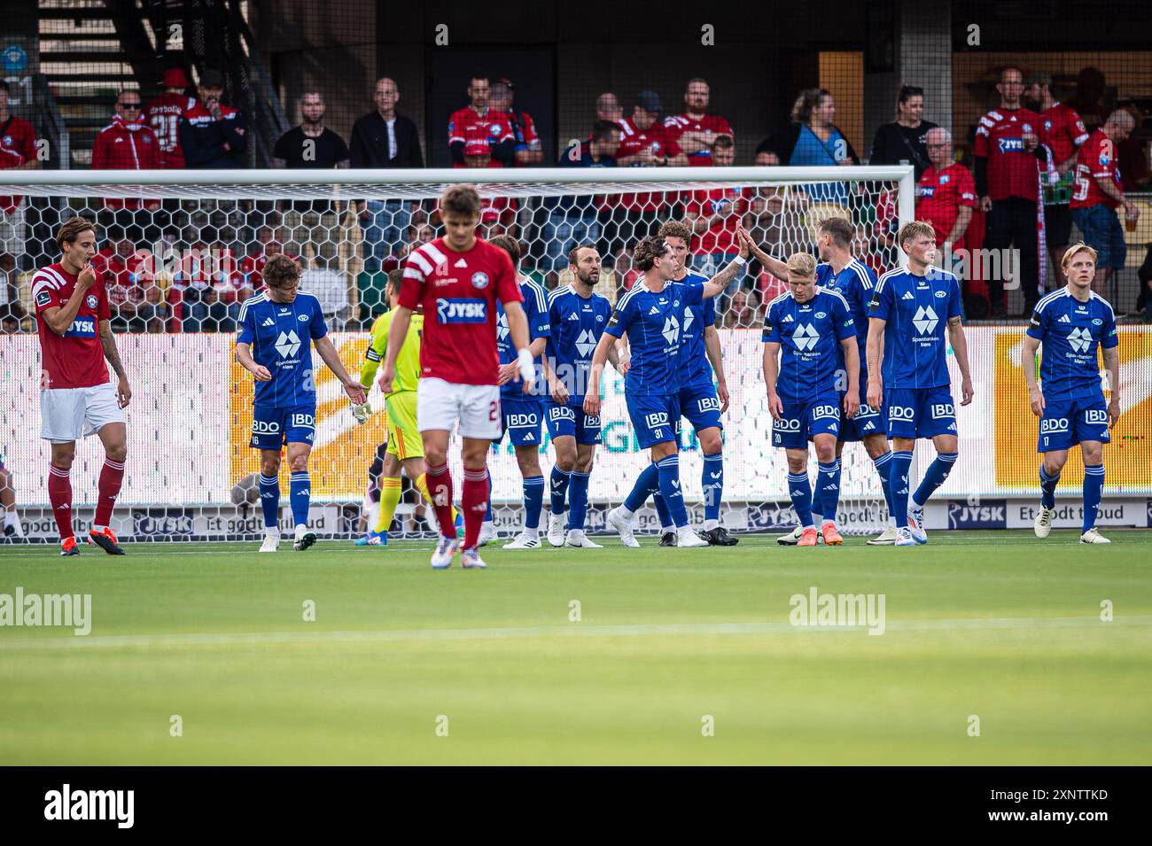 Silkeborg, Danimarca. 1 agosto 2024. Emil Breivik (16) di Molde equipara per il 1-1 durante la partita di qualificazione UEFA Europa League tra Silkeborg IF e Molde al JYSK Park di Silkeborg. Credito: Gonzales Photo/Alamy Live News Foto Stock