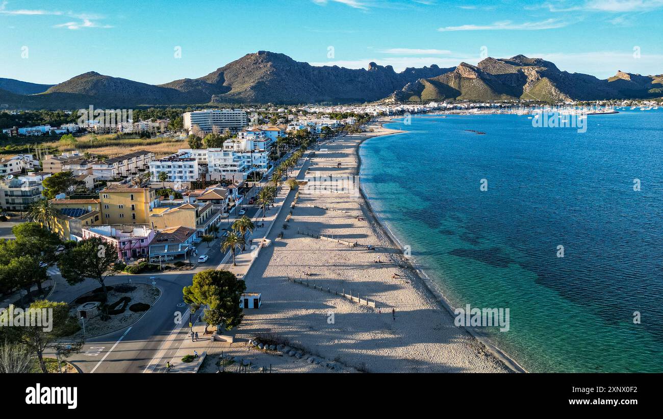 Aerea di Port de Pollenca, Maiorca, Isole Baleari, Spagna, Mediterraneo, Europa Foto Stock