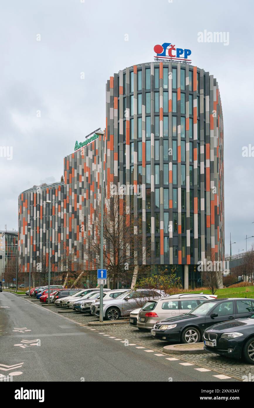 Moderno edificio amministrativo Main Point Karlin, Karlin, Praga, Repubblica Ceca (Cechia), Europa Foto Stock