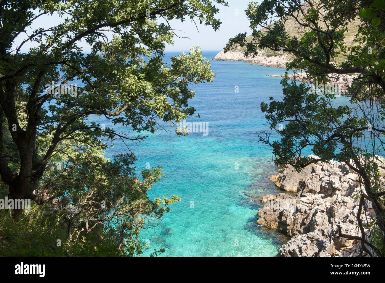 Baia di Brisana, penisola di Karaburun, all'interno del parco marino Karaburun-Sazan, baia di Vlore, Albania, Europa Foto Stock