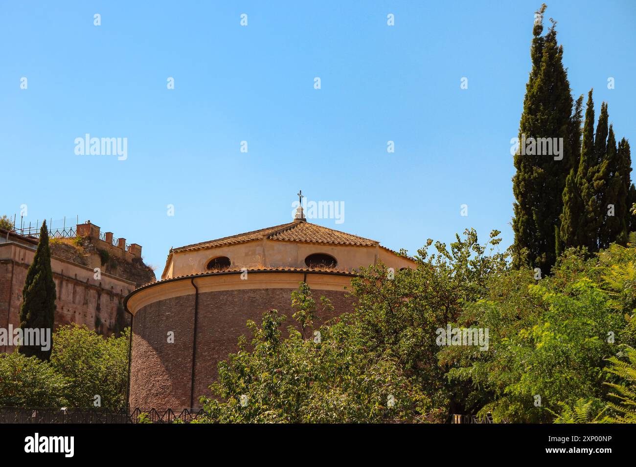 Roma, Italia - 31 luglio 2019: Chiesa di San Teodoro, una chiesa del vi secolo dedicata a Teodoro d'Amasea situata sul colle Palatino Foto Stock