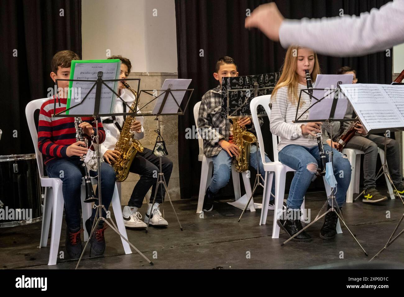 Corso aperto e audizione musicale della scuola di musica di Llucmajor, chiostro di Sant Bonaventura, Maiorca, Isole Baleari, Spagna Foto Stock