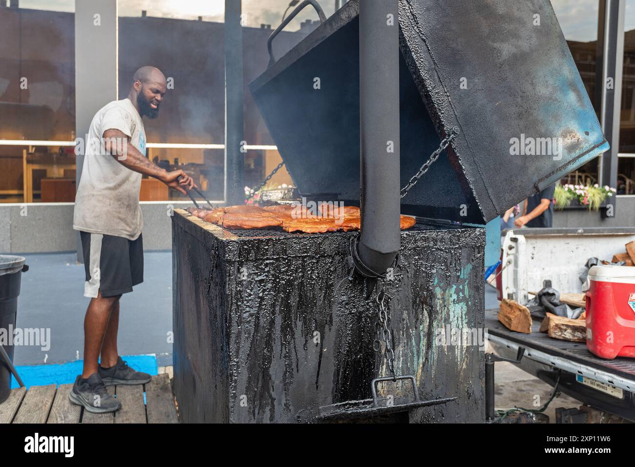 Smokey Blue Bar-B-Q al 5° annuale Old Couch Music Fest al Capitol Theater di Burlington, Iowa Foto Stock
