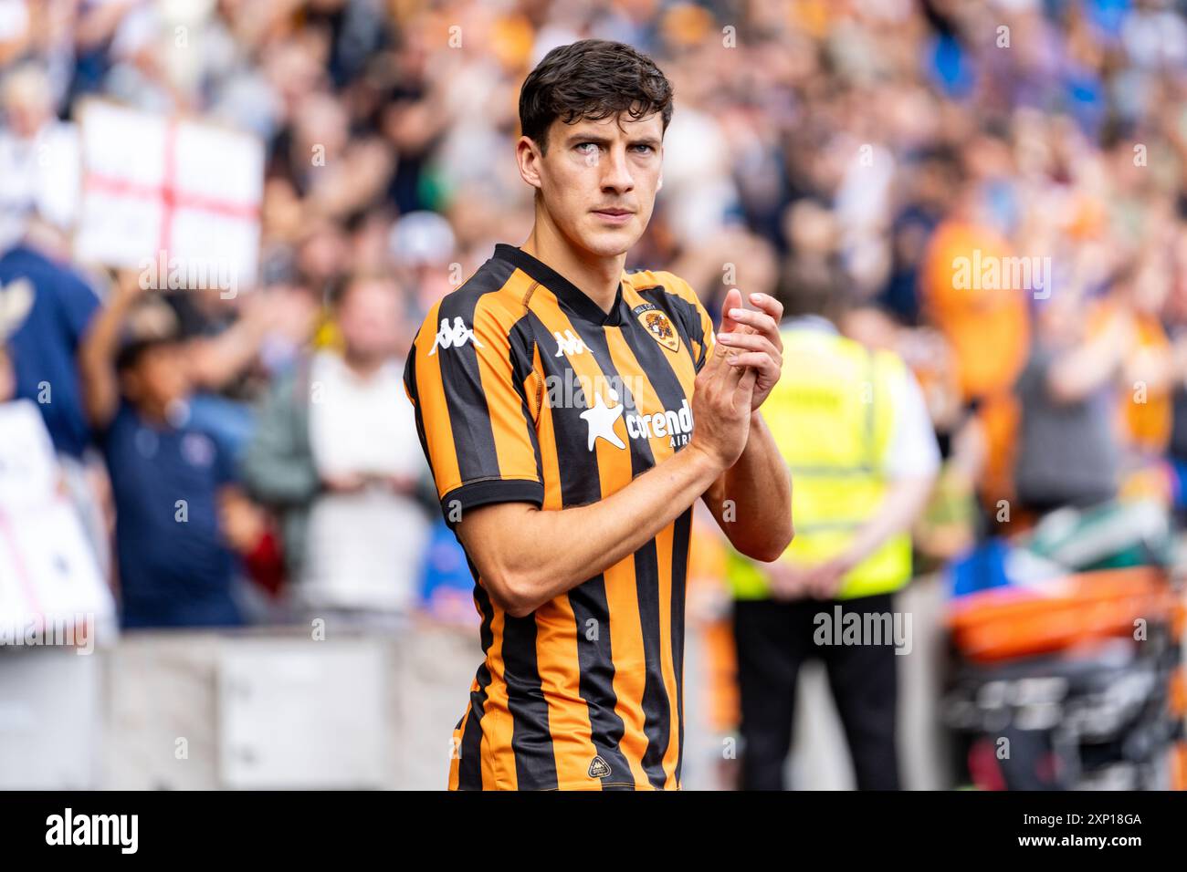 HULL, REGNO UNITO. 27 luglio 2024. EFL/Premiership amichevole pre-stagione: Hull City AFC vs Newcastle United. Alfie Jones. Credito Paul Whitehurst/PBW Media/Alamy Live News Foto Stock