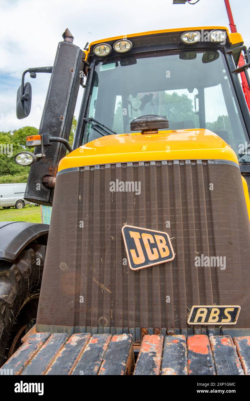 Primo piano di escavatori o scavatori JCB di grandi dimensioni, impianti e attrezzature per costruzioni JCB. Foto Stock