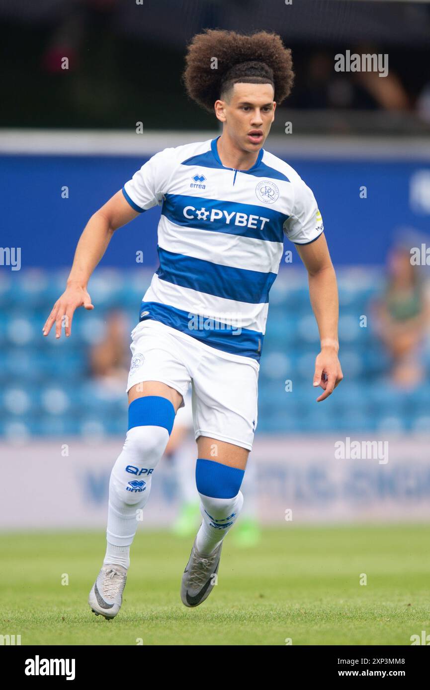 3 agosto 2024; Loftus Road Stadium, Shepherds Bush, West London, Inghilterra; amichevole di calcio pre-stagione, Queens Park Rangers contro Brighton e Hove Albion; Rayan Kolli dei Queens Park Rangers credito: Action Plus Sports Images/Alamy Live News Foto Stock