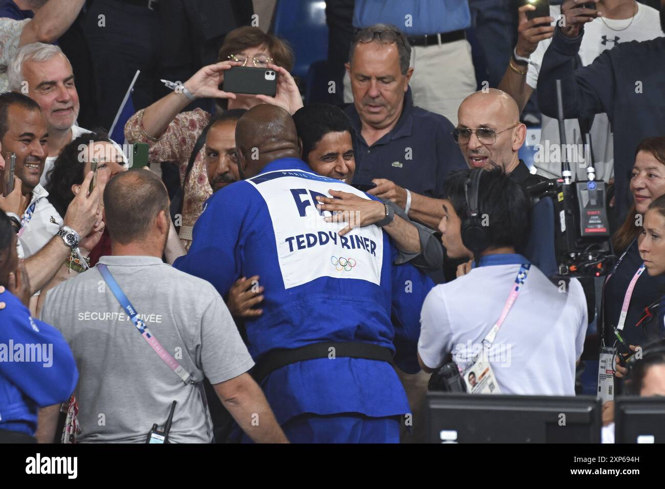 Parigi, Francia. 3 agosto 2024. RINER Teddy (fra) e Nasser al-Khelaifi, Judo, squadra mista durante i Giochi Olimpici di Parigi 2024 il 3 agosto 2024 alla Champ-de-Mars Arena di Parigi, Francia Foto Stock