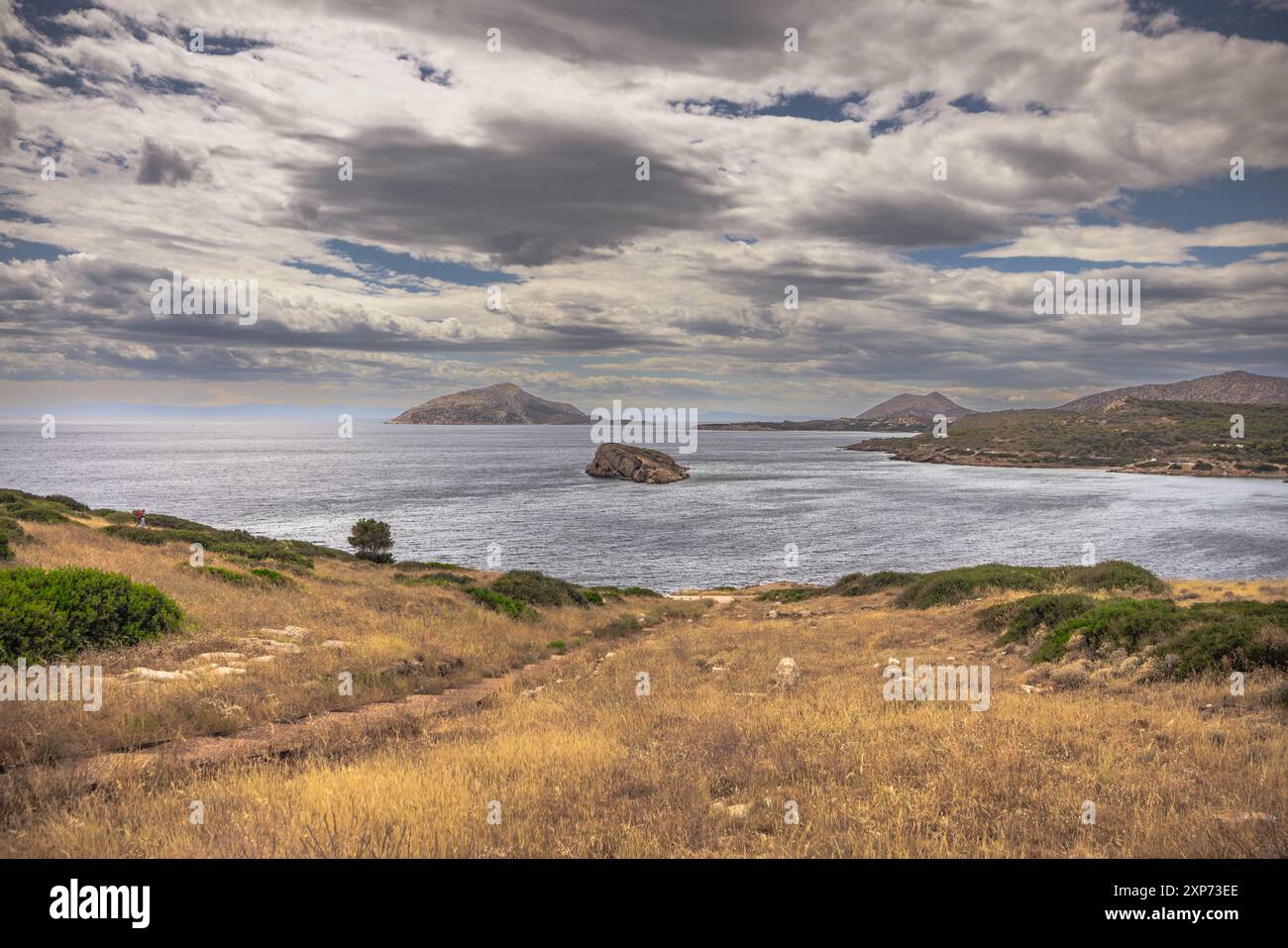 Sounion, Grecia, 4 maggio 2024: Il leggendario Tempio di Poseidone a capo Sounion, Grecia Foto Stock