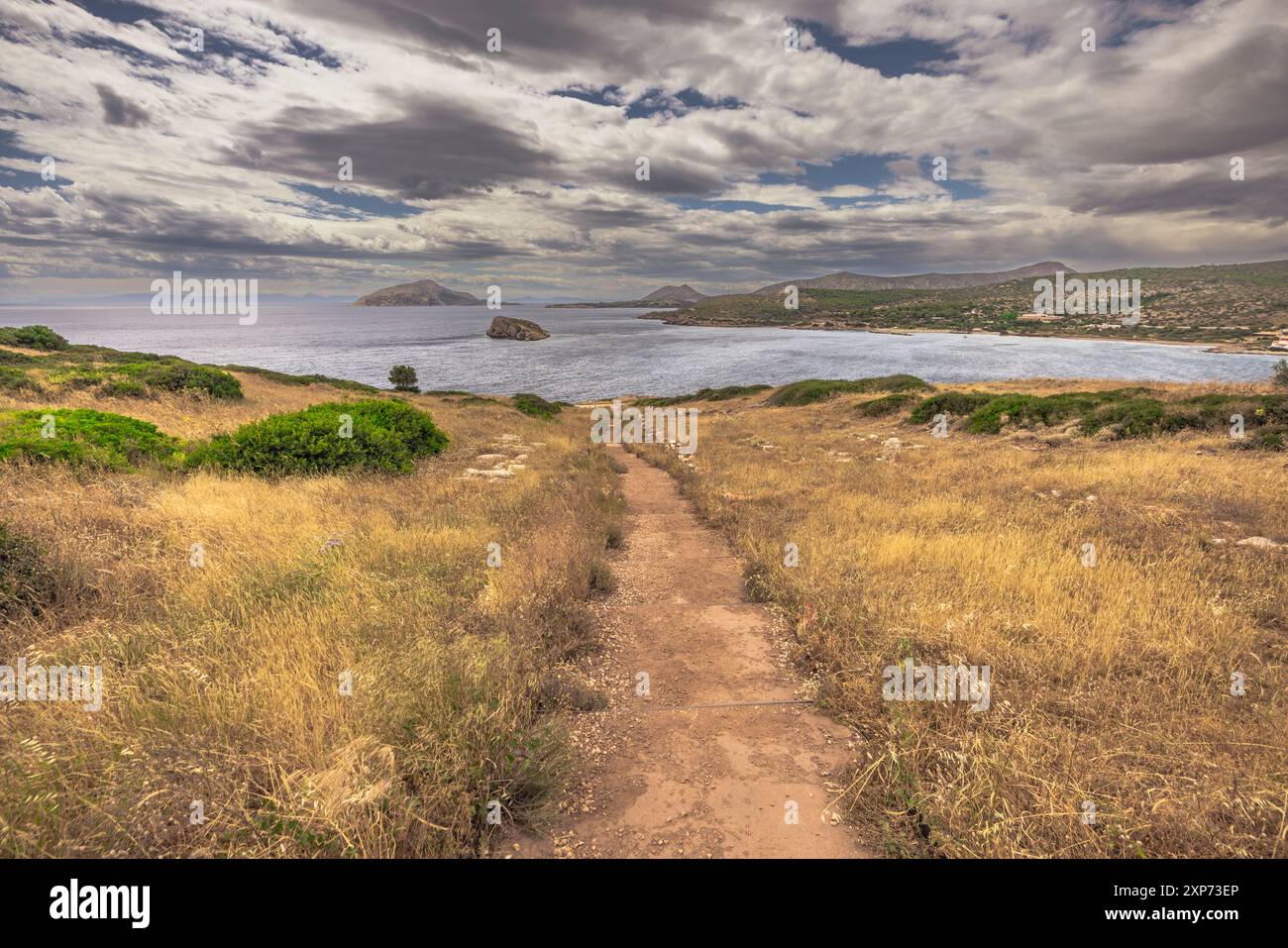 Sounion, Grecia, 4 maggio 2024: Il leggendario Tempio di Poseidone a capo Sounion, Grecia Foto Stock