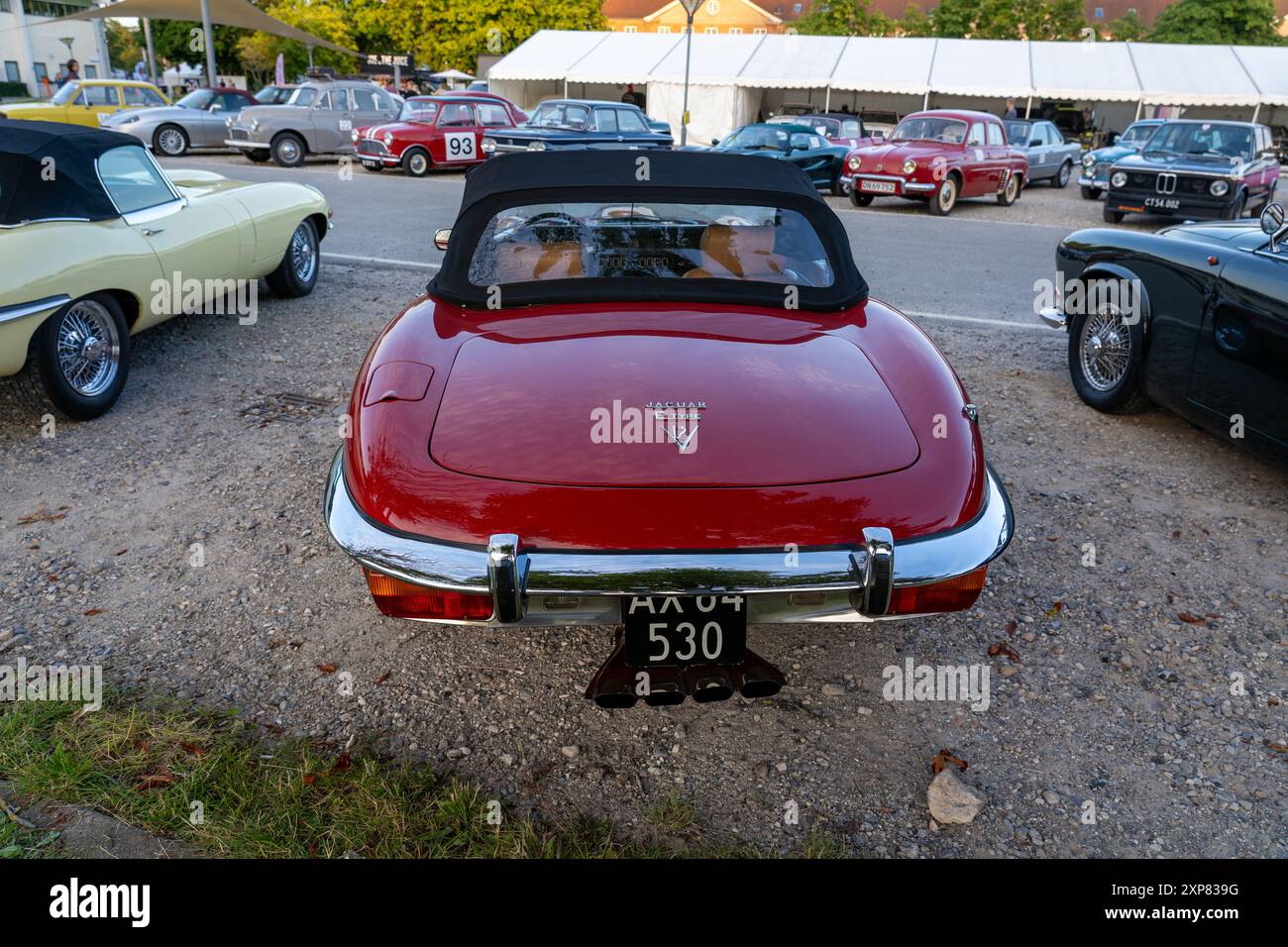 Jaguar e-TYPE rossa Foto Stock