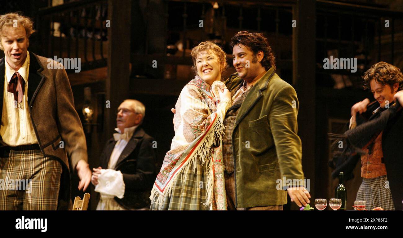 l-r: William Dazaley (Marcello), Katie Van Kooten (Mimi), Marcelo Alvarez (Rodolfo), Jared Holt (Schaunard) ne LA BOHEME alla Royal Opera, Covent Garden Londra WC2 23/10/2006 musica: Giacomo Puccini libretto: Luigi Illica e Giuseppe Giacosa direttore: Philippe Jordan design: Julia Trevelyan Oman illuminazione originale: John Bundy direttore: John Copley Foto Stock