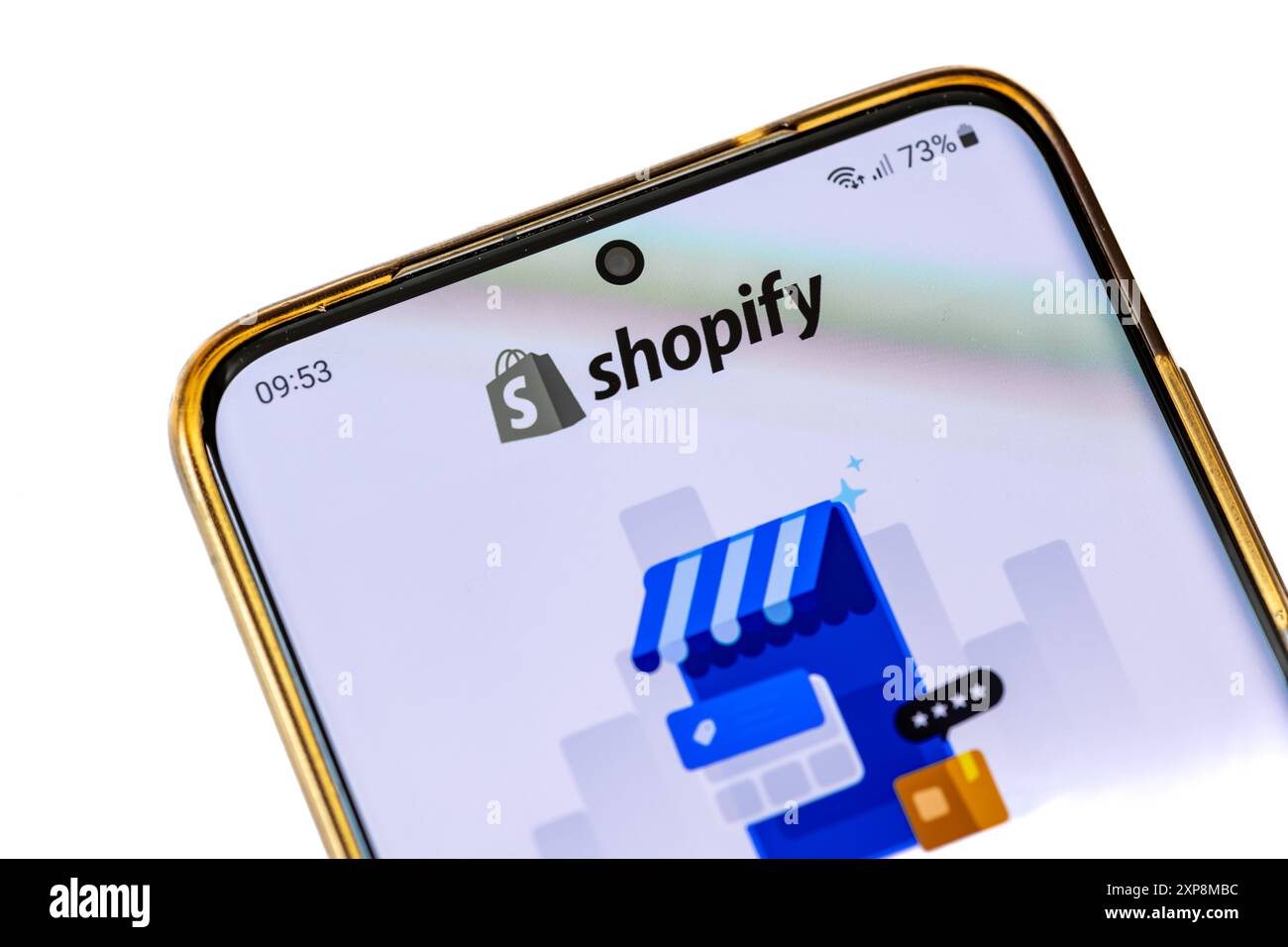 Londra. REGNO UNITO- 07.28.2024. La home page della multinazionale canadese di e-commerce app Shopify, sullo schermo di uno smartphone, isolato in bianco. Foto Stock