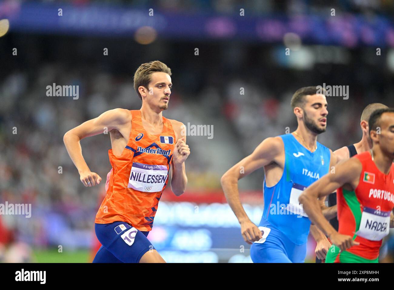 Parigi, Francia. 4 agosto 2024. PARIGI, FRANCIA - 4 AGOSTO: I Paesi Bassi Stefan Nillessen gareggiano nella semifinale maschile 1500 m durante il 9° giorno di atletica leggera - Giochi Olimpici Parigi 2024 allo Stade de France il 4 agosto 2024 a Parigi, Francia. (Foto di Andy Astfalck/Agenzia BSR) credito: Agenzia BSR/Alamy Live News Foto Stock