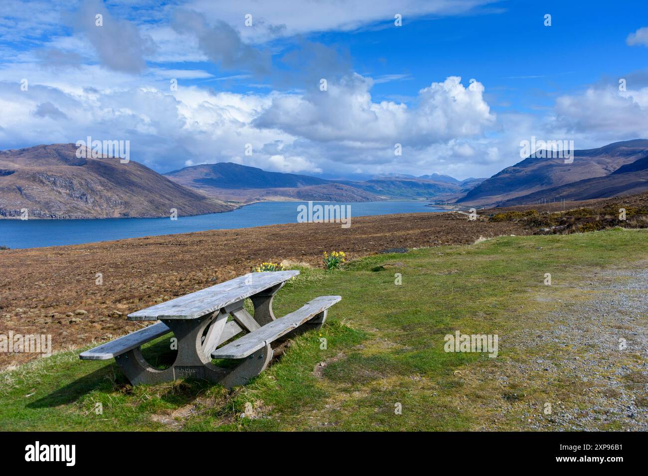 Little Loch Broom dalla A832 Road vicino a Badcaul, Highland Region, Scozia, Regno Unito Foto Stock