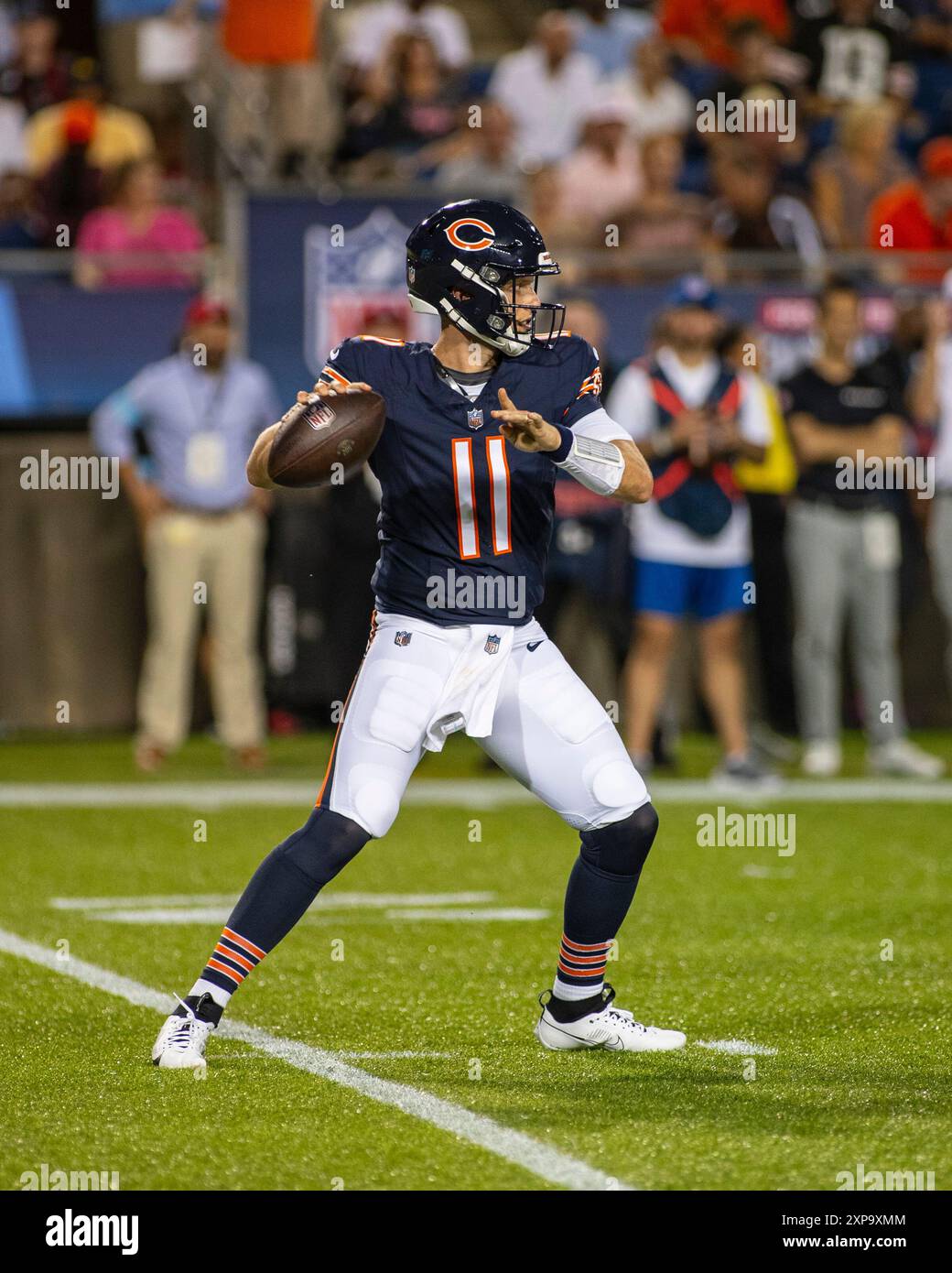 1 agosto 2024: Il quarterback n. 11 dei Chicago Bears Brett Rypien in azione contro gli Houston Texans durante la Hall of Game a Canton. Mike Wulf/CSM Foto Stock