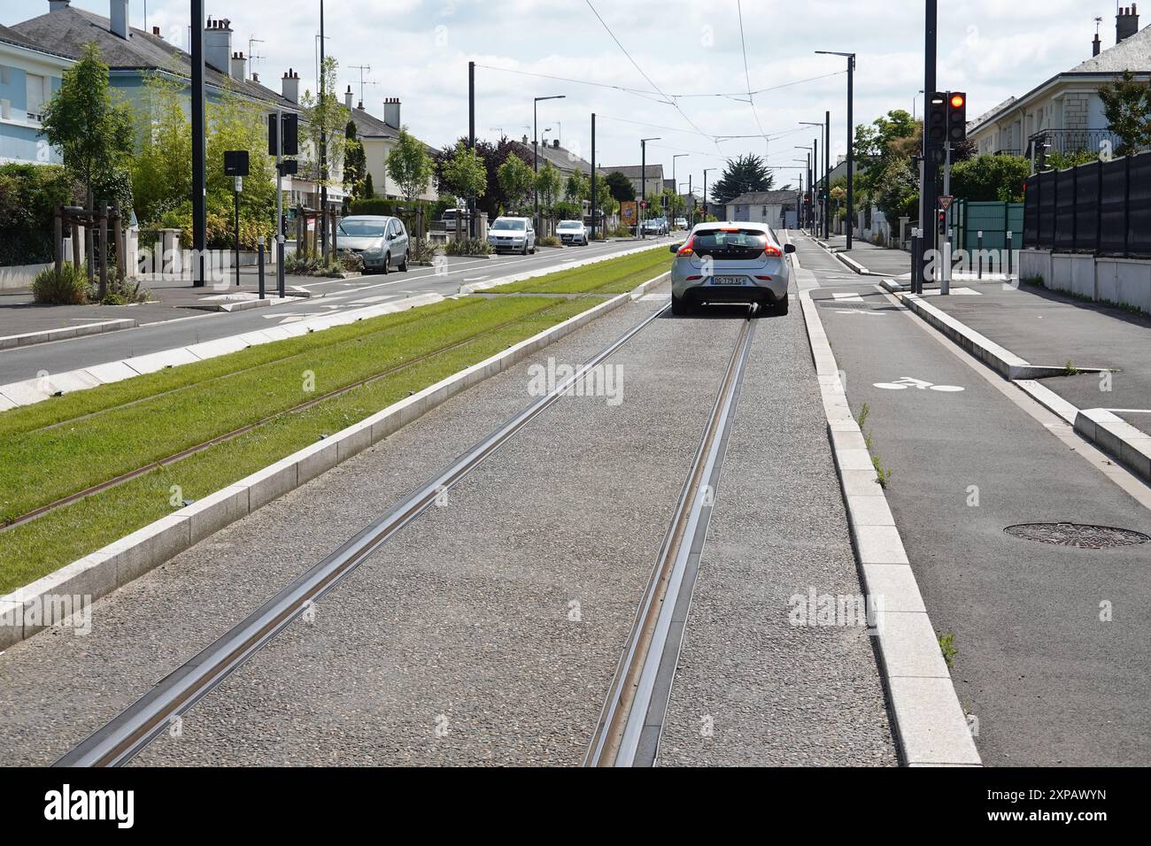 Frankreich, Angers, Straßenbahn Linie A, Urban Design von Richez Associes // France, Angers, Tramway Line A, Urban Design by Richez Associes Foto Stock