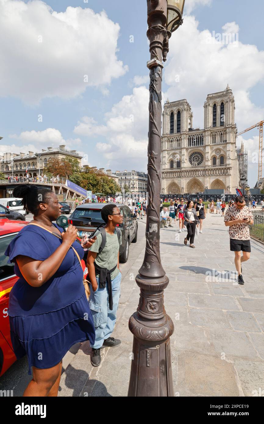 CALDO ESTREMO DURANTE LE OLIMPIADI DI PARIGI Foto Stock