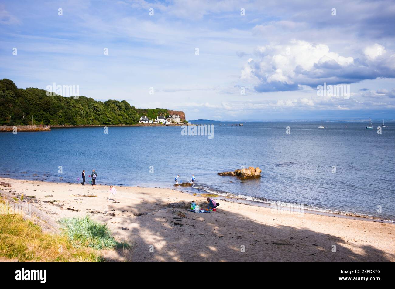 La piccola spiaggia di Abadour a Fife, Scozia Foto Stock