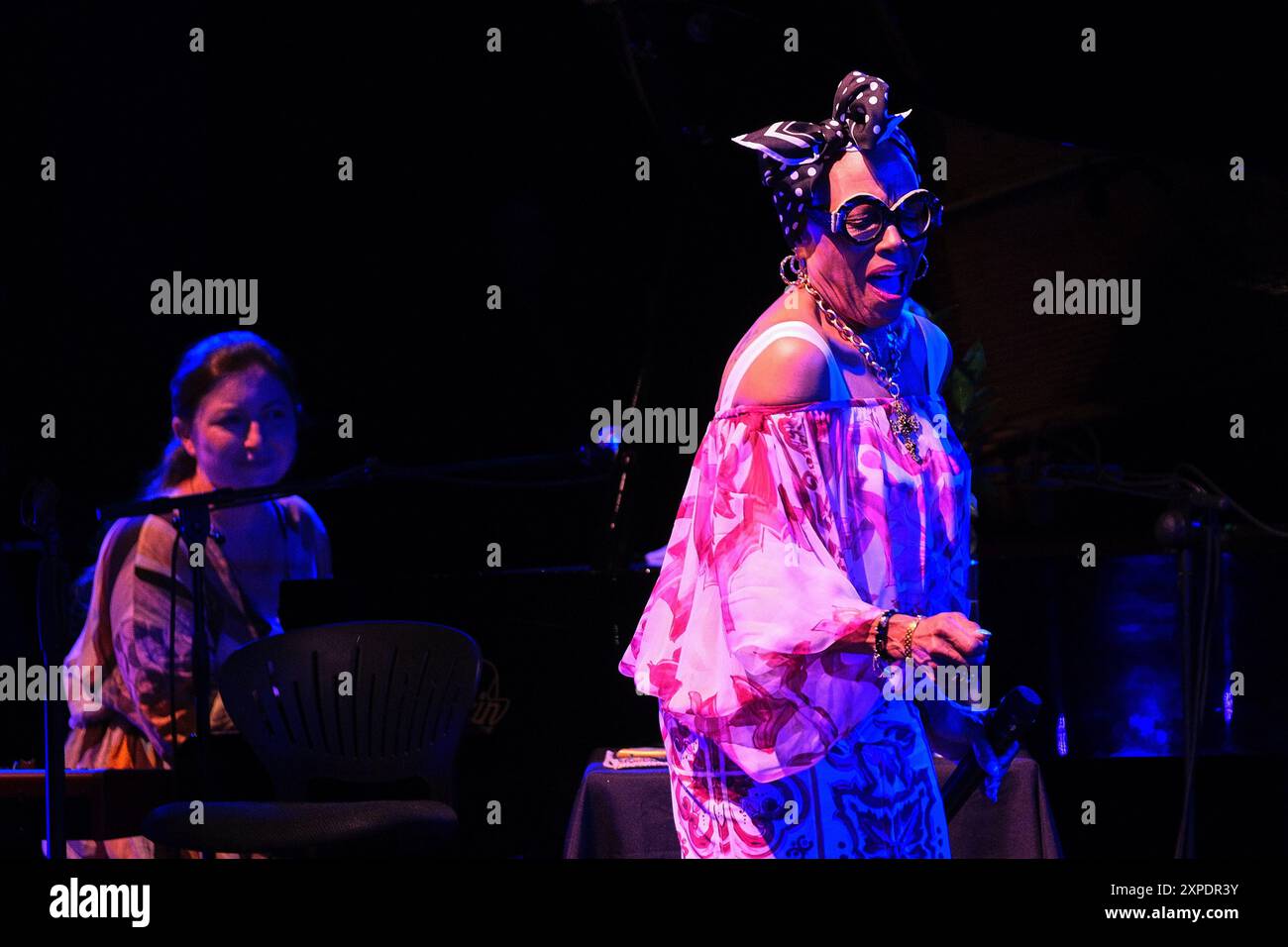 Teatro Romano, Verona, Italia, 3 agosto 2024, Dee Dee Bridgewater, Carmen Staaf durante il DEE DEE BRIDGEWATER QUARTET - ESISTIAMO! - Concerto di musica Foto Stock