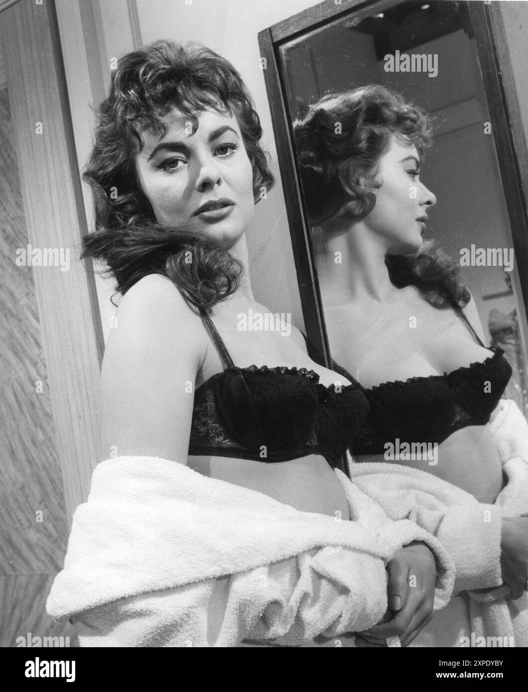 Attrice britannica ANNE HEYWOOD in un ritratto dal CUORE DI UN UOMO 1959 regista HERBERT WILCOX Herbert WILCOX Productions / Rank Film Distributors Foto Stock