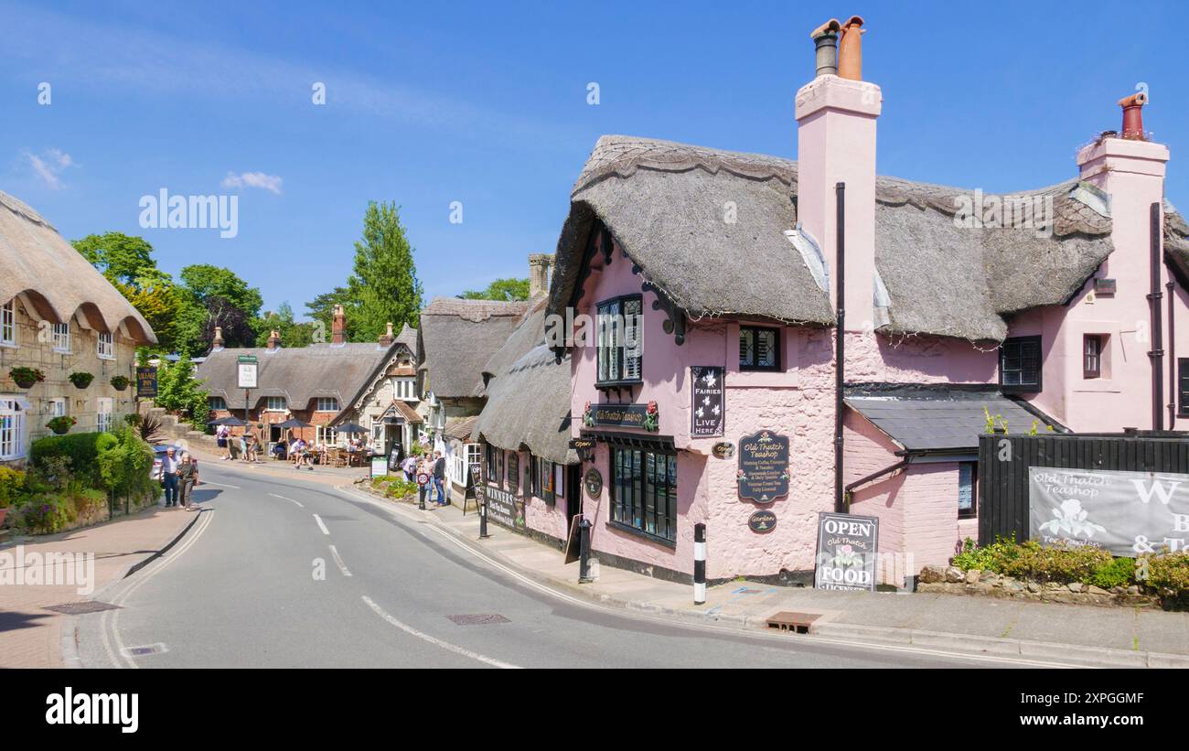 Vecchio villaggio di Shanklin Isola di Wight Regno Unito - The Old Thatch teashop un cottage con tetto di paglia a Shanklin Old Village Shanklin Isola di Wight Inghilterra Regno Unito Europa Foto Stock