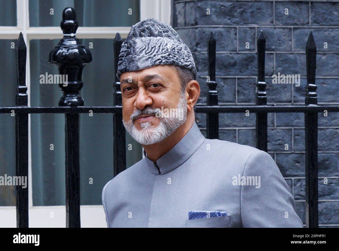 Londra, Regno Unito. 6 agosto 2024. Londra, Regno Unito 6 agosto 2024 il primo ministro del Regno Unito, Sir Keir Starmer, dà il benvenuto al sultano dell'Oman, Haitham bin Tariq al Said, al numero 10 di Downing Street per i colloqui. Crediti: Mark Thomas/Alamy Live News Foto Stock