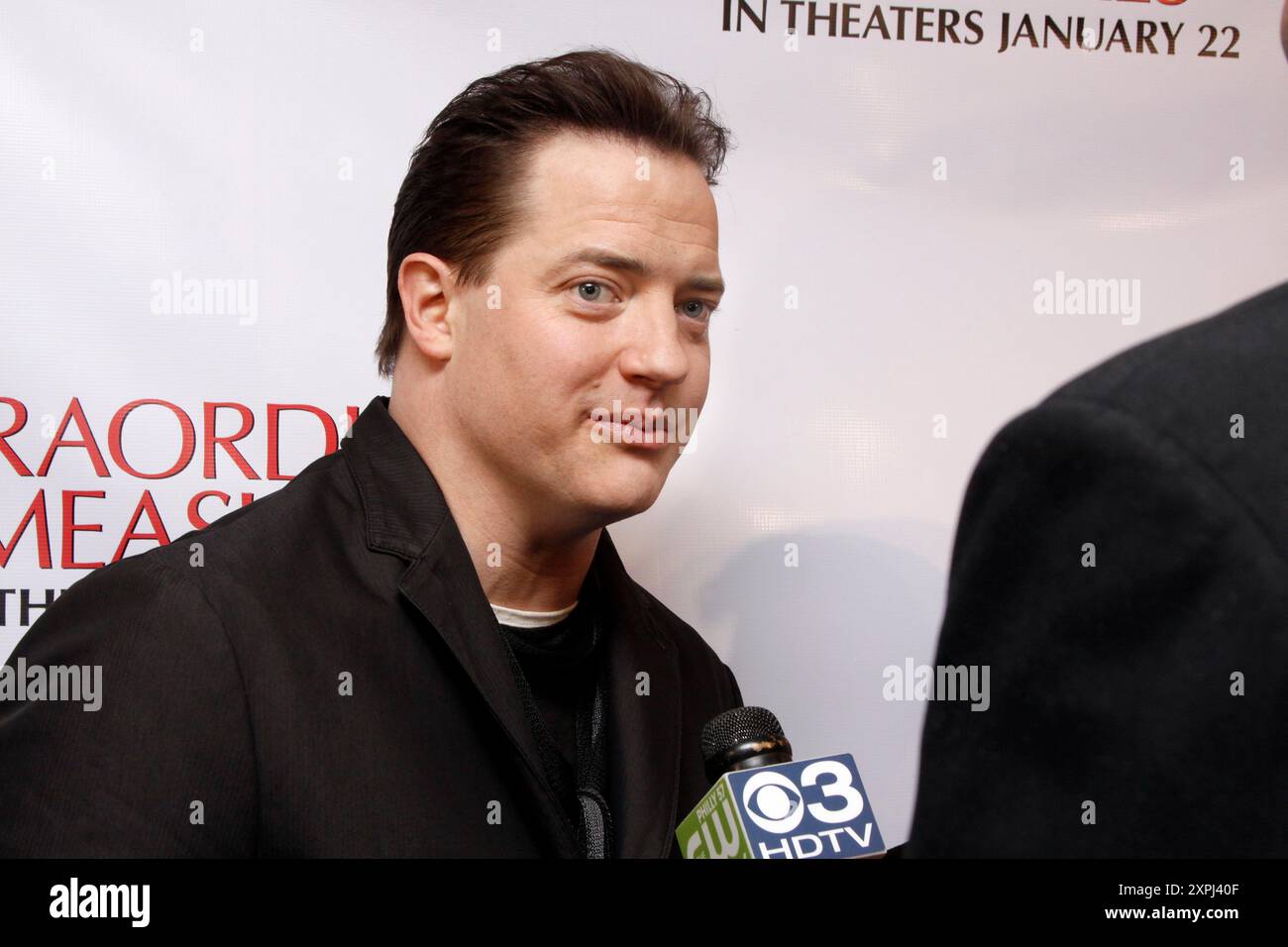 Brendan Fraser fotografato alla straordinaria anteprima di misurazione tenuta al Prince Music Theatre di Philadelphia il 4 gennaio 2010 Credit: Scott Weiner/MediaPunch Foto Stock