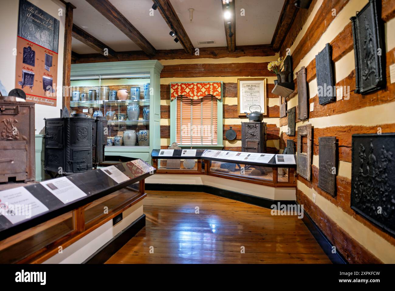 Il Luray Valley Museum espone Luray Virginia // LURAY, Virginia, Stati Uniti - mostre al Luray Valley Museum che mostrano manufatti e mostre storiche che illustrano il ricco patrimonio culturale e la storia della Shenandoah Valley. Foto Stock
