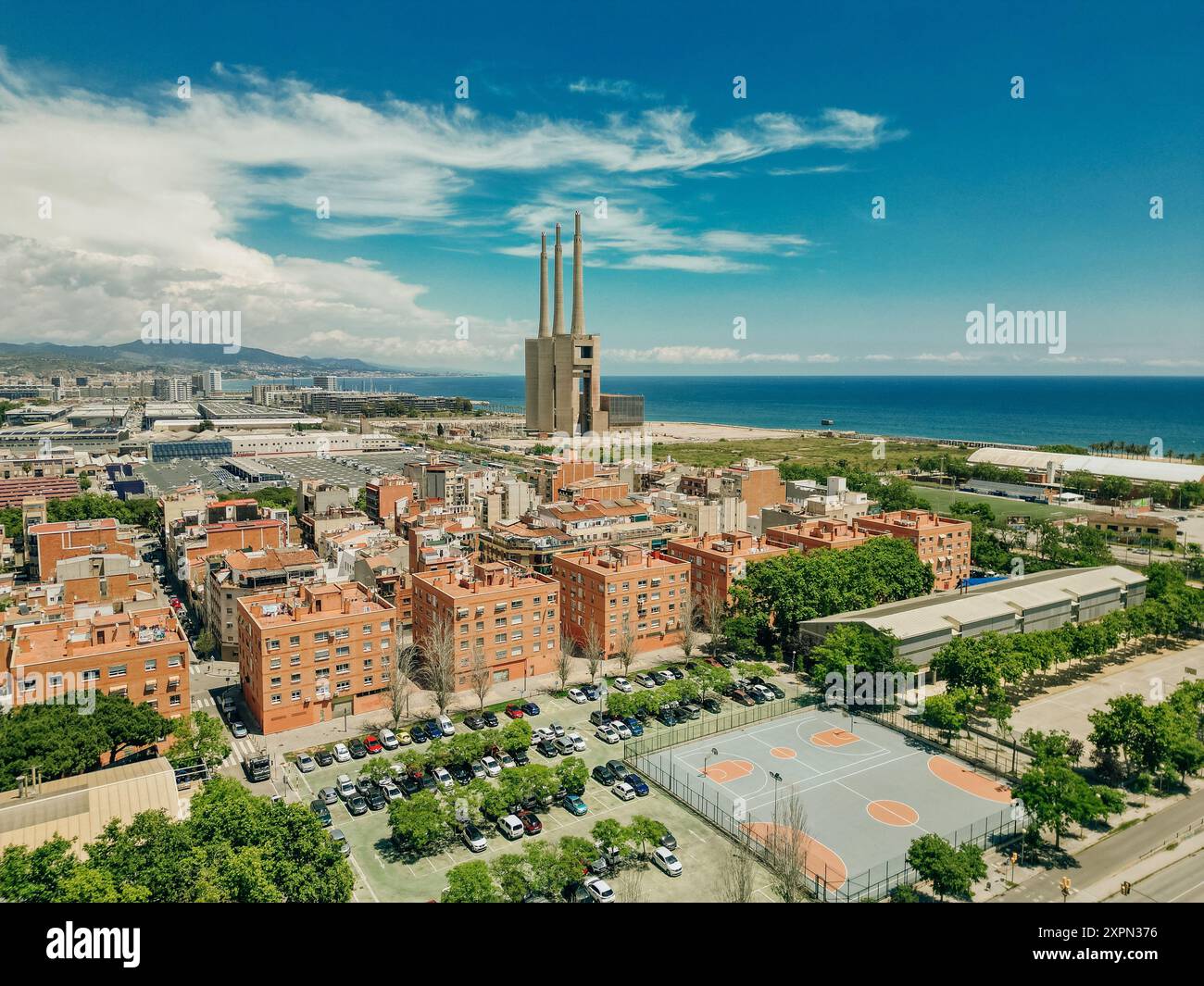 Vista aerea di Les Tres Xemeneies a barcellona, spagna. Foto di alta qualità Foto Stock