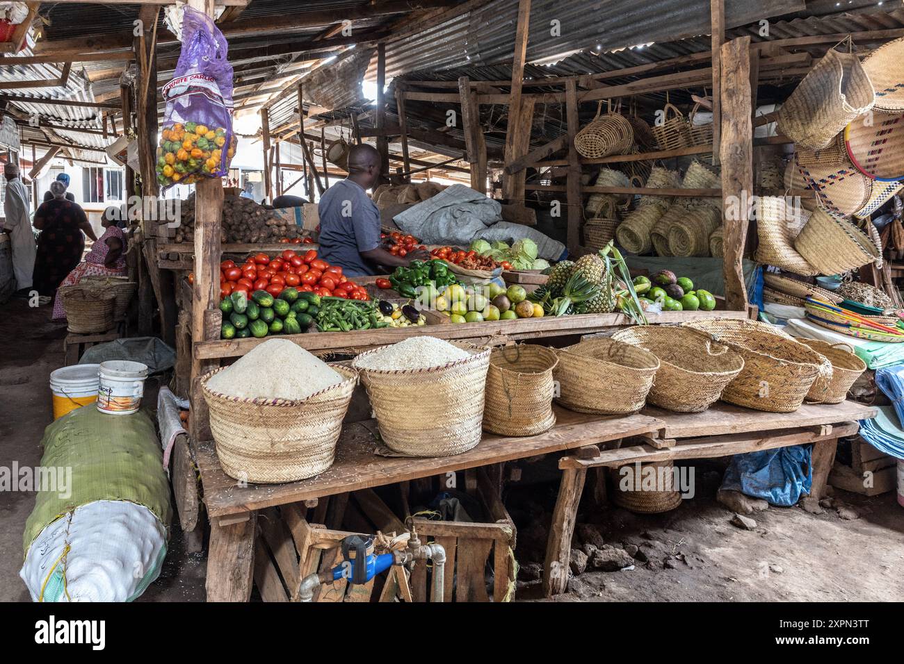 Mercato locale, MTO Wa MBU, fiume di zanzara, villaggio, Arusha, Manyara, Tanzania Foto Stock