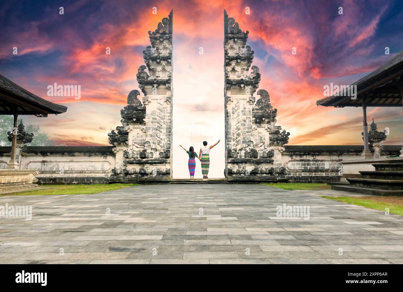 Temple Gate a Lempuyang Luhur temple di Bali, Indonesia. Foto Stock