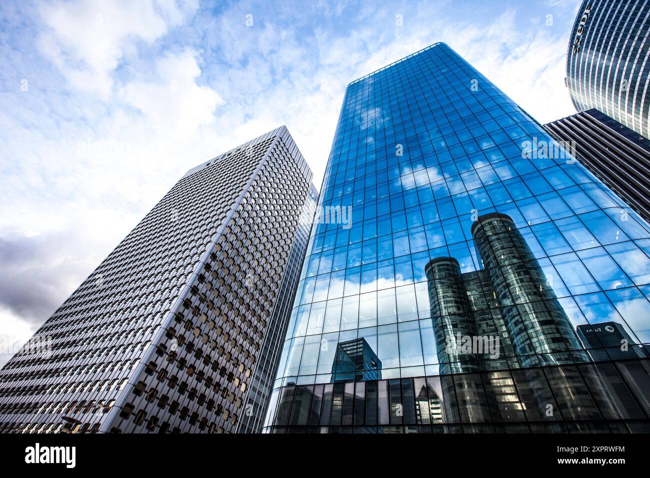 Arianna, Tour FES e Tour Opus12 a Paris-La Défense, Francia. Foto Stock