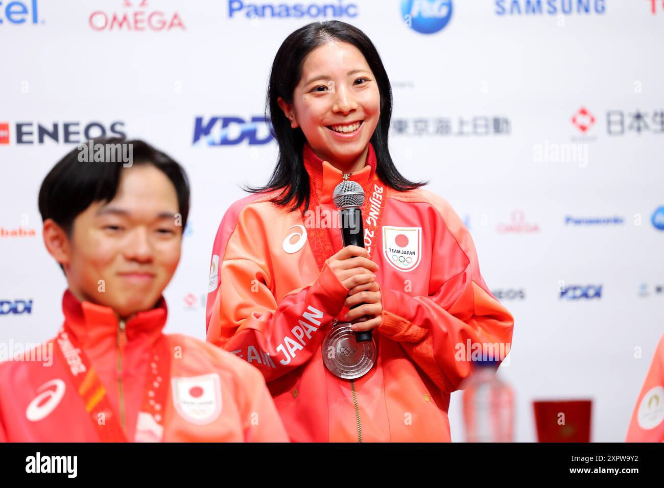 Parigi, Francia. 7 agosto 2024. Pattinaggio di figura Riku Miura (JPN): Il gruppo della squadra giapponese della medaglia d'argento partecipa a una conferenza stampa dopo la cerimonia di assegnazione della medaglia per l'evento della squadra di pattinaggio di figura dei Giochi Olimpici di Pechino 2022 al Champions Park di Trocadero durante i Giochi Olimpici di Parigi 2024 a Parigi, Francia . Crediti: Naoki Nishimura/AFLO SPORT/Alamy Live News Foto Stock