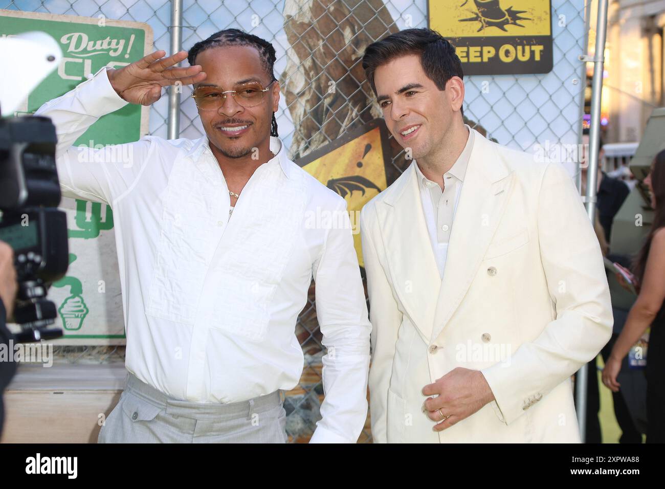 6 agosto 2024, Los Angeles, California, USA: Clifford Joseph Harris Jr., T.I., Eli Roth all'evento Borderlands LA fan al TCL Chinese Theatre IMAX (Credit Image: © Nina Prommer/ZUMA Press Wire) SOLO PER USO EDITORIALE! Non per USO commerciale! Foto Stock