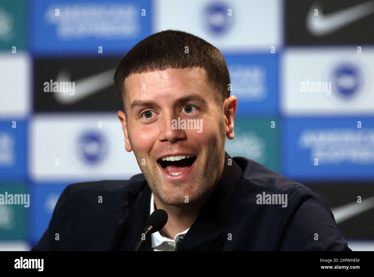 Foto del file datata 02-07-2024 di Brighton e Hove Albion, nuovo manager Fabian Hurzeler. Fabian Hurzeler ha fatto la storia a giugno quando ha assunto il ruolo di capo del Brighton, il 31enne diventando il più giovane allenatore permanente nella storia della Premier League. Data di pubblicazione: Giovedì 8 agosto 2024. Foto Stock