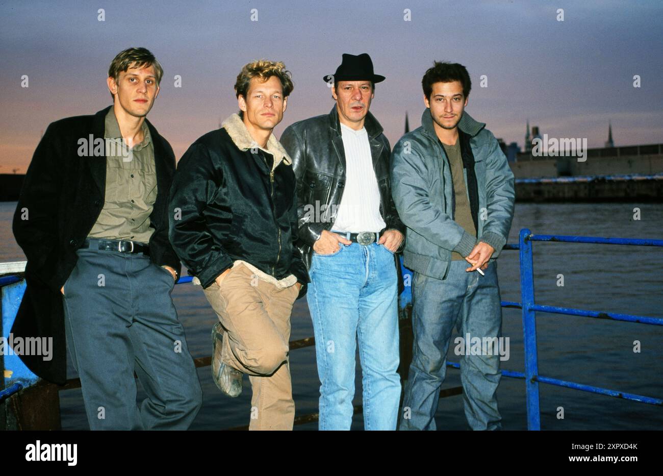 Auf Herz und Nieren, Film von Thomas Jahn und Til Schweiger, 2002, Darsteller beim Fototermin: Martin Glade, Steffen Wink, Thierry Van Werveke, Niels-Bruno Schmidt Foto Stock