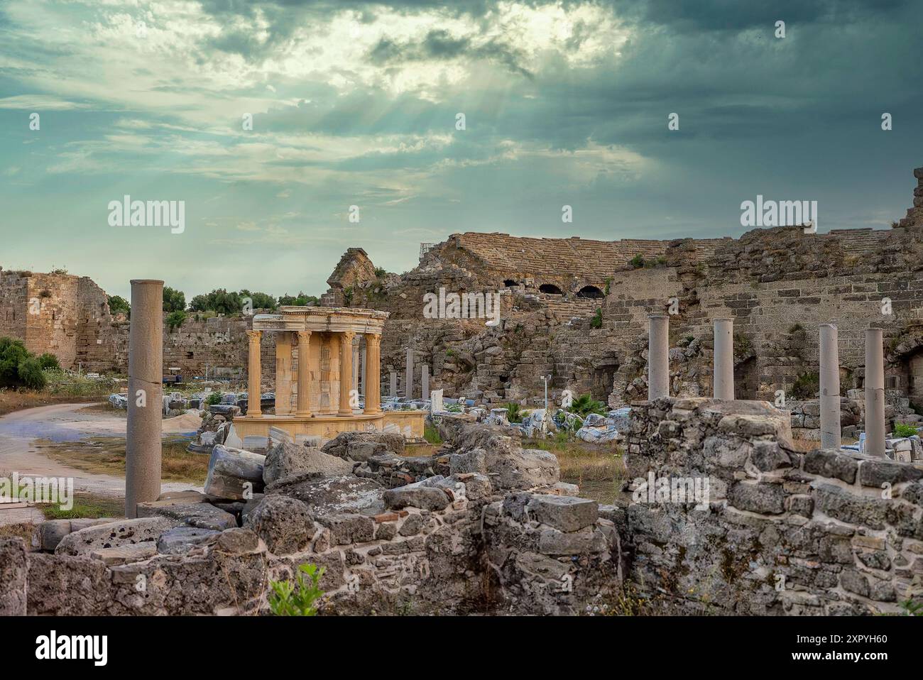 Rovine dell'antica città di Side. Foto Stock