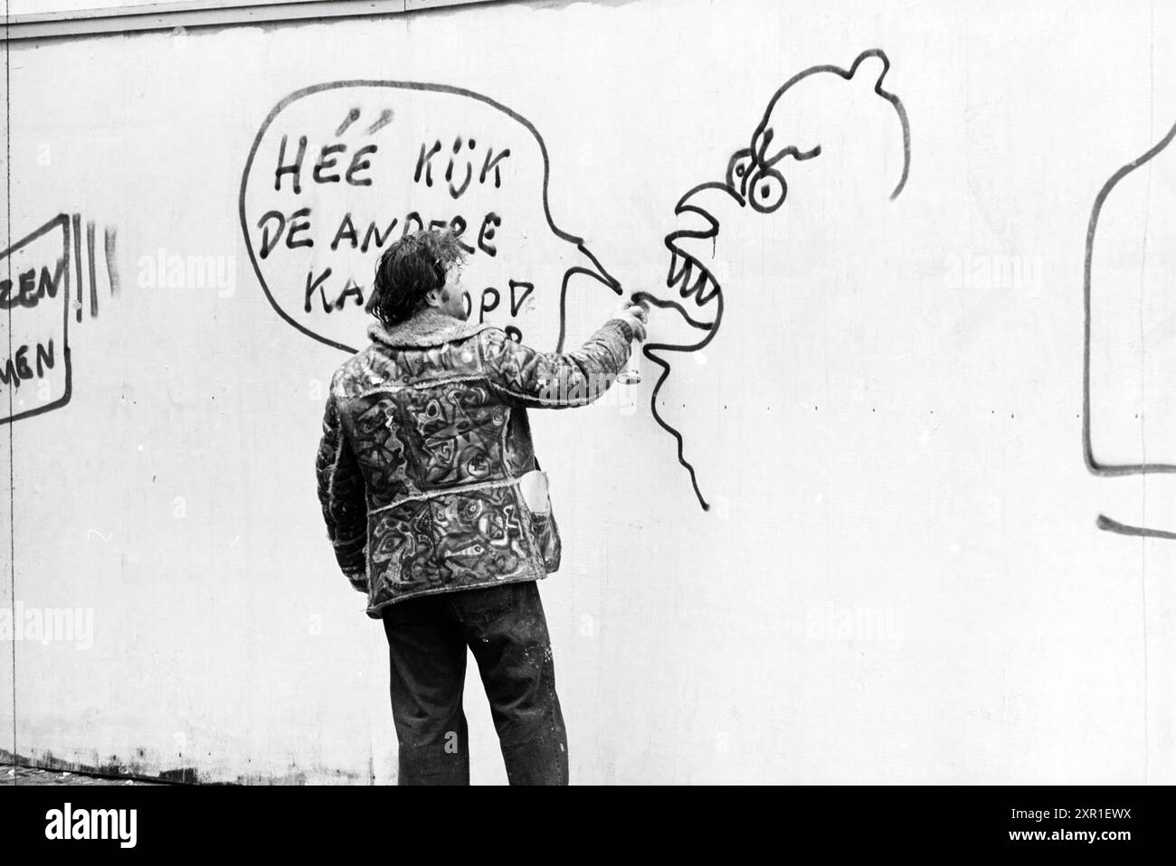 Personaggi dei cartoni animati sul muro, Jacobijnestr, Haarlem, Jacobijnestraat, Paesi Bassi, 04-04-1994, Whizgle Dutch News: immagini storiche su misura per il futuro. Esplora il passato dei Paesi Bassi con prospettive moderne attraverso le immagini delle agenzie olandesi. Colmare gli eventi di ieri con gli approfondimenti di domani. Intraprendi un viaggio senza tempo con storie che plasmano il nostro futuro. Foto Stock