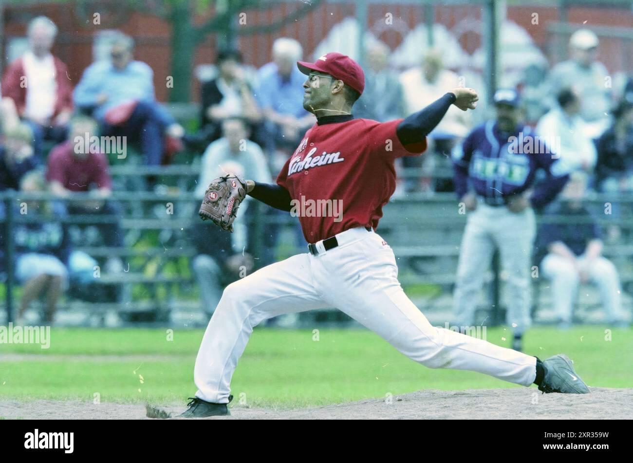 Baseball Kinheim - Ado, 19-05-2002, Whizgle Dutch News: Immagini storiche su misura per il futuro. Esplora il passato dei Paesi Bassi con prospettive moderne attraverso le immagini delle agenzie olandesi. Colmare gli eventi di ieri con gli approfondimenti di domani. Intraprendi un viaggio senza tempo con storie che plasmano il nostro futuro. Foto Stock