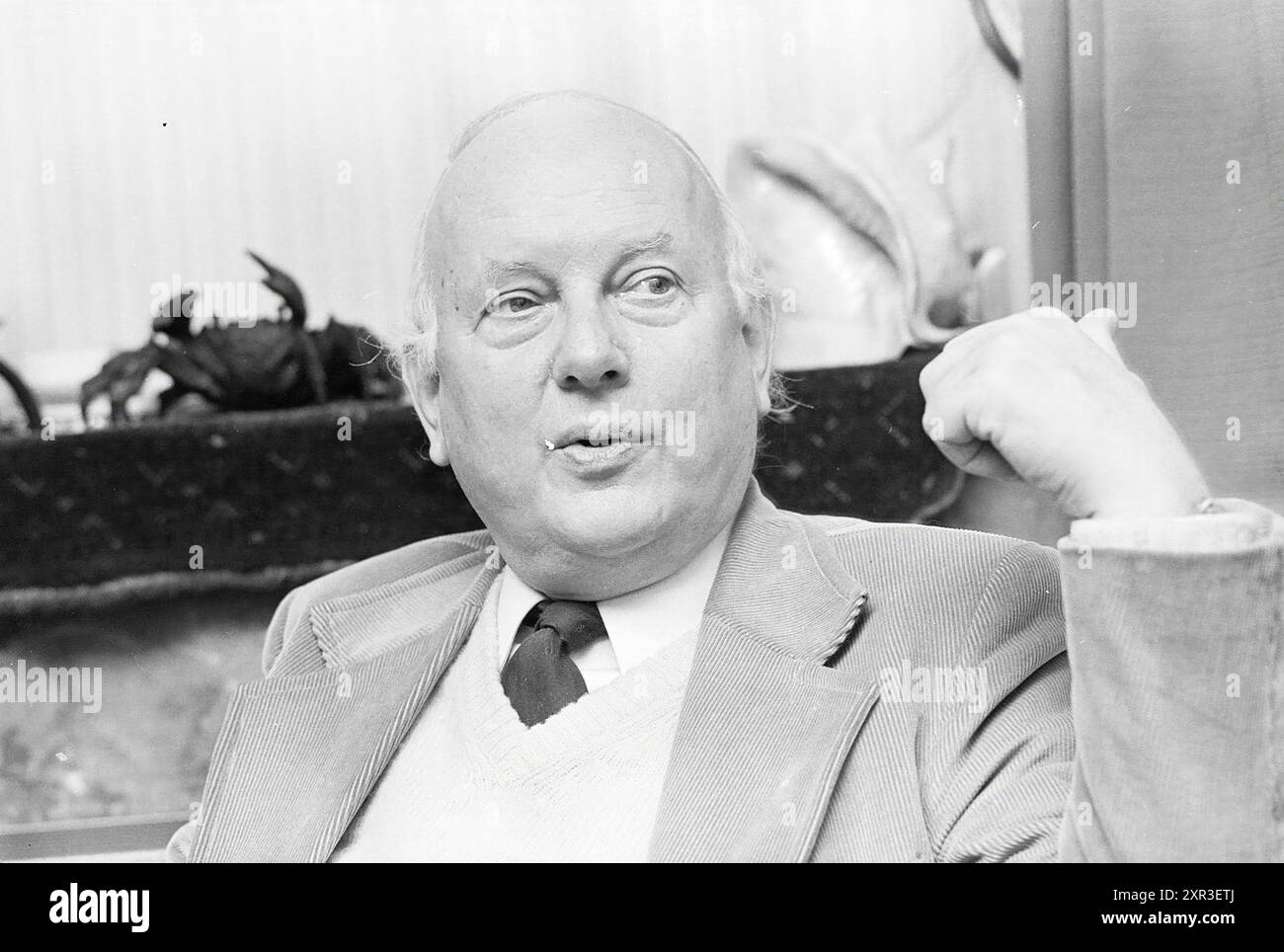 Ritratto del sig. Korylan, Driehuis (pesca), ritratti, pesca e altri, pescivendoli, pesca, 06-01-1978, Whizgle Dutch News: immagini storiche su misura per il futuro. Esplora il passato dei Paesi Bassi con prospettive moderne attraverso le immagini delle agenzie olandesi. Colmare gli eventi di ieri con gli approfondimenti di domani. Intraprendi un viaggio senza tempo con storie che plasmano il nostro futuro. Foto Stock