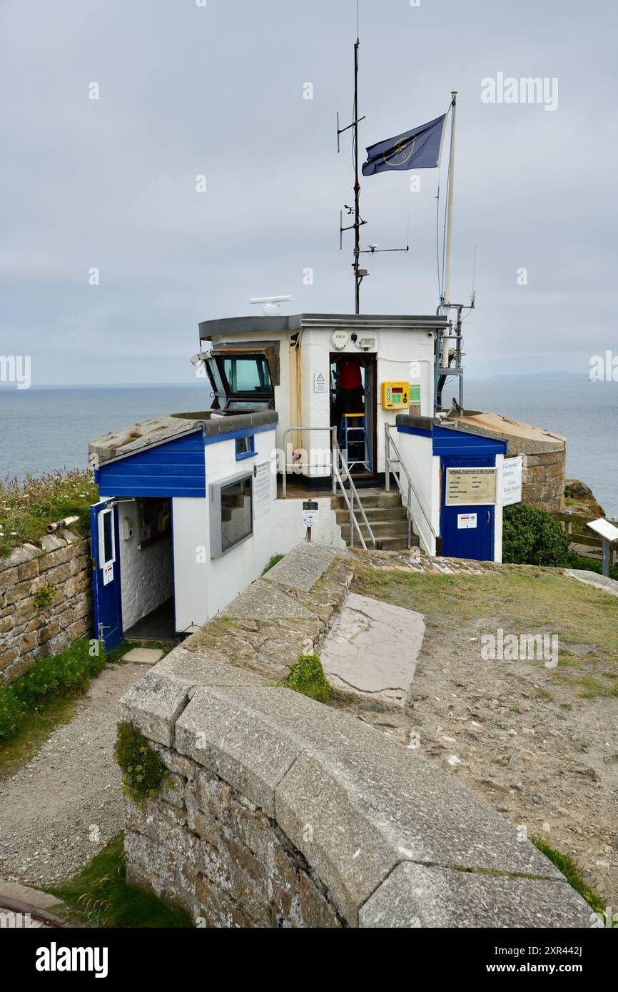 Stazione di osservazione di St Ives a Lamp Rock con pareti in granito eretta nel 1860 contro una possibile invasione francese da parte di Napoleone. Foto Stock