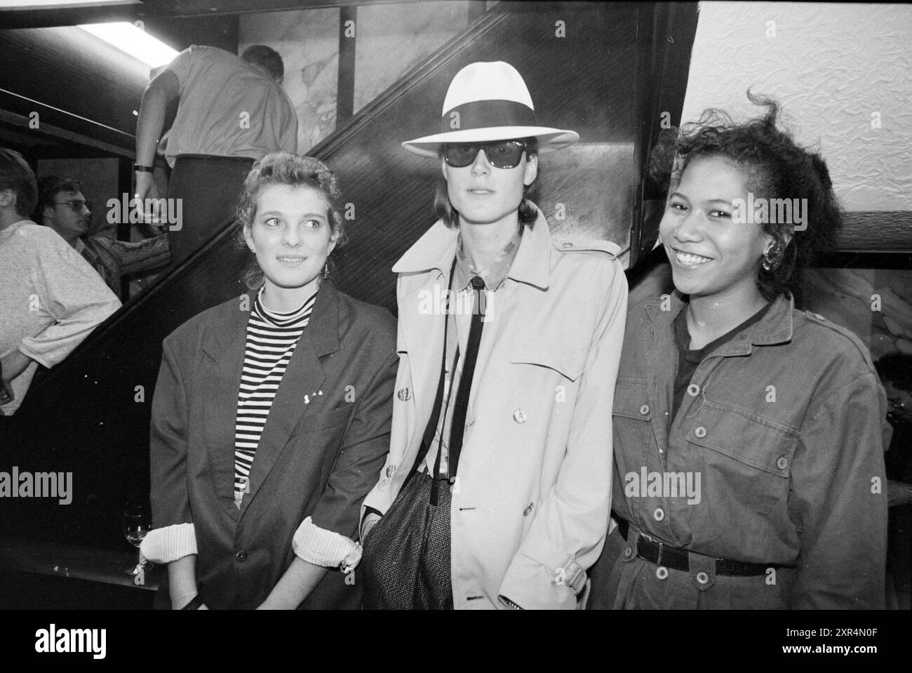 Premiere Untouchables, riprese, 07-10-1987, Whizgle Dutch News: Immagini storiche su misura per il futuro. Esplora il passato dei Paesi Bassi con prospettive moderne attraverso le immagini delle agenzie olandesi. Colmare gli eventi di ieri con gli approfondimenti di domani. Intraprendi un viaggio senza tempo con storie che plasmano il nostro futuro. Foto Stock