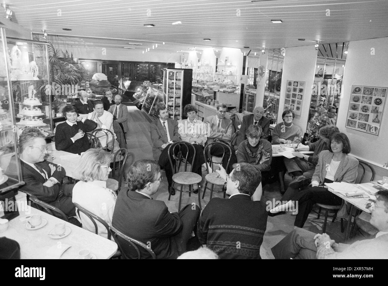 Presentazione Haarlem città della luce, Haarlem, Paesi Bassi, 08-01-1991, Whizgle Dutch News: Immagini storiche su misura per il futuro. Esplora il passato dei Paesi Bassi con prospettive moderne attraverso le immagini delle agenzie olandesi. Colmare gli eventi di ieri con gli approfondimenti di domani. Intraprendi un viaggio senza tempo con storie che plasmano il nostro futuro. Foto Stock