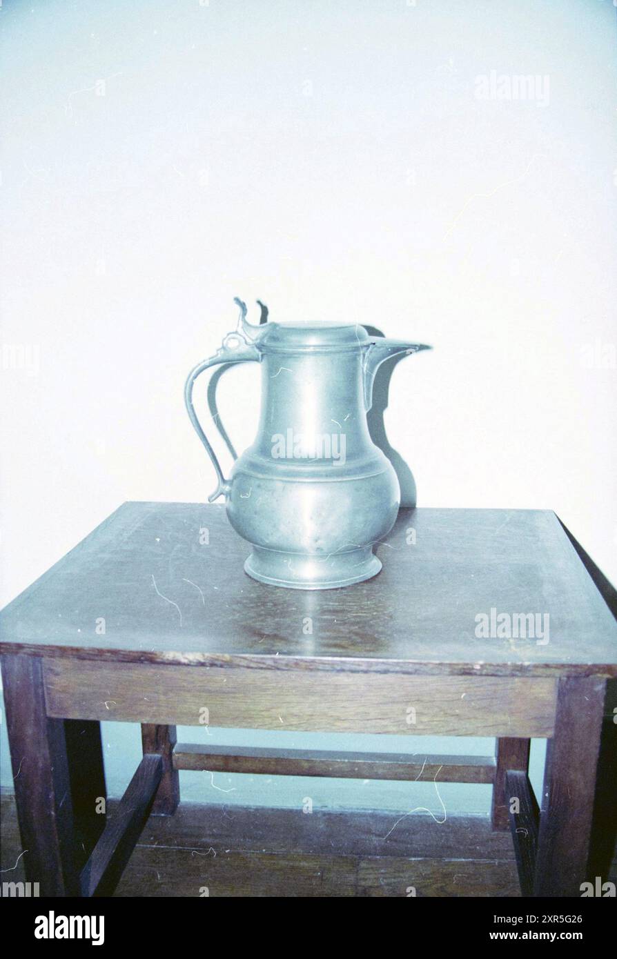 Haarlem Museum Collection Inventory, Haarlem, Paesi Bassi, Whizgle Dutch News: Immagini storiche su misura per il futuro. Esplora il passato dei Paesi Bassi con prospettive moderne attraverso le immagini delle agenzie olandesi. Colmare gli eventi di ieri con gli approfondimenti di domani. Intraprendi un viaggio senza tempo con storie che plasmano il nostro futuro. Foto Stock