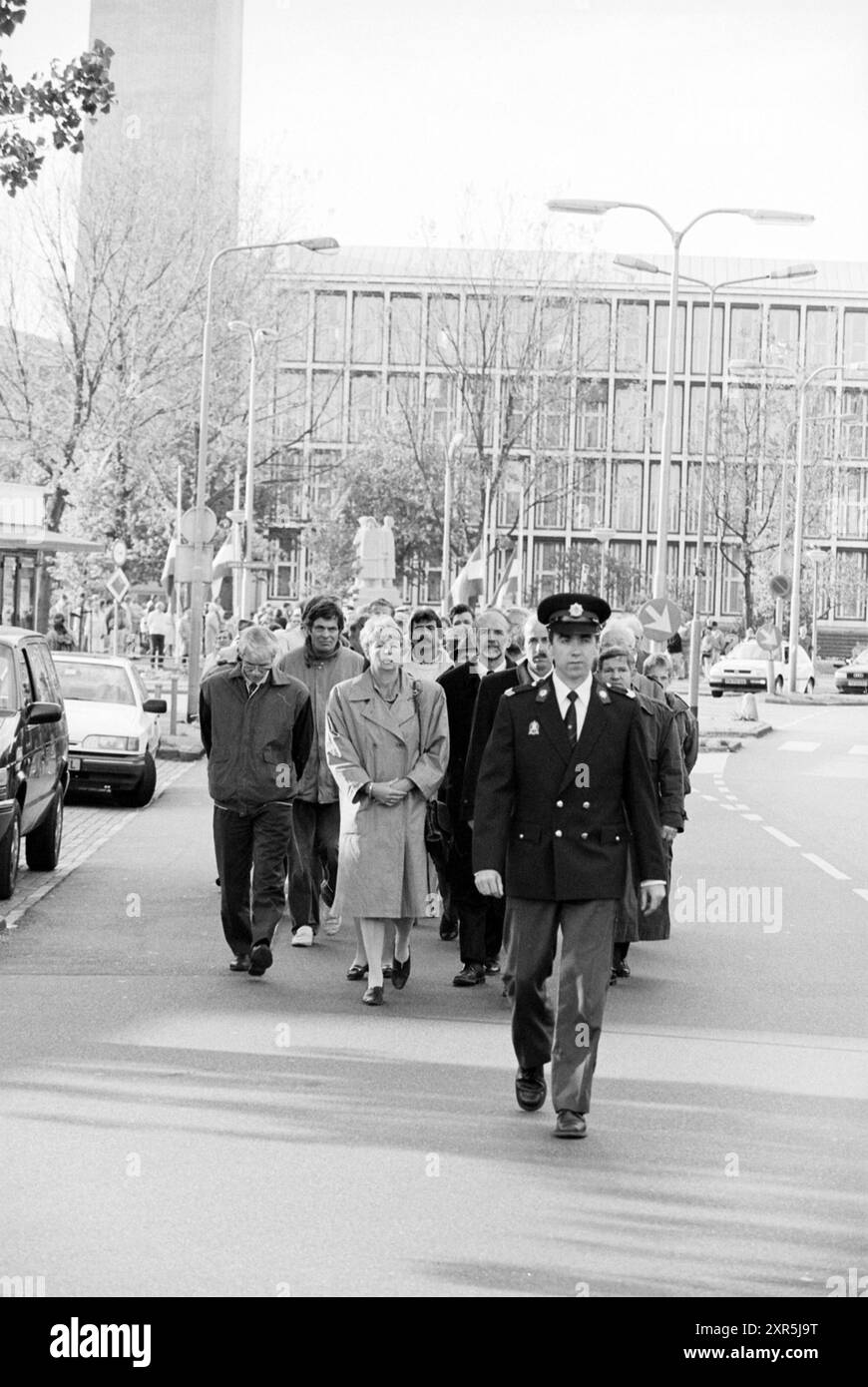 Silent Journey, IJmuiden, IJmuiden, Paesi Bassi, 03-05-1993, Whizgle Dutch News: immagini storiche su misura per il futuro. Esplora il passato dei Paesi Bassi con prospettive moderne attraverso le immagini delle agenzie olandesi. Colmare gli eventi di ieri con gli approfondimenti di domani. Intraprendi un viaggio senza tempo con storie che plasmano il nostro futuro. Foto Stock