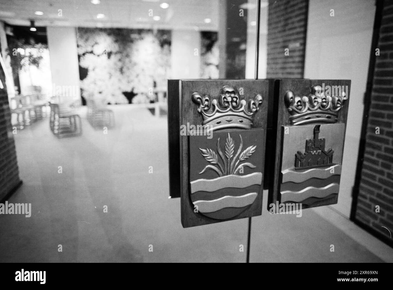 Nuova sala matrimoni, Hoofddorp, Paesi Bassi, 22-11-1992, Whizgle Dutch News: Immagini storiche su misura per il futuro. Esplora il passato dei Paesi Bassi con prospettive moderne attraverso le immagini delle agenzie olandesi. Colmare gli eventi di ieri con gli approfondimenti di domani. Intraprendi un viaggio senza tempo con storie che plasmano il nostro futuro. Foto Stock