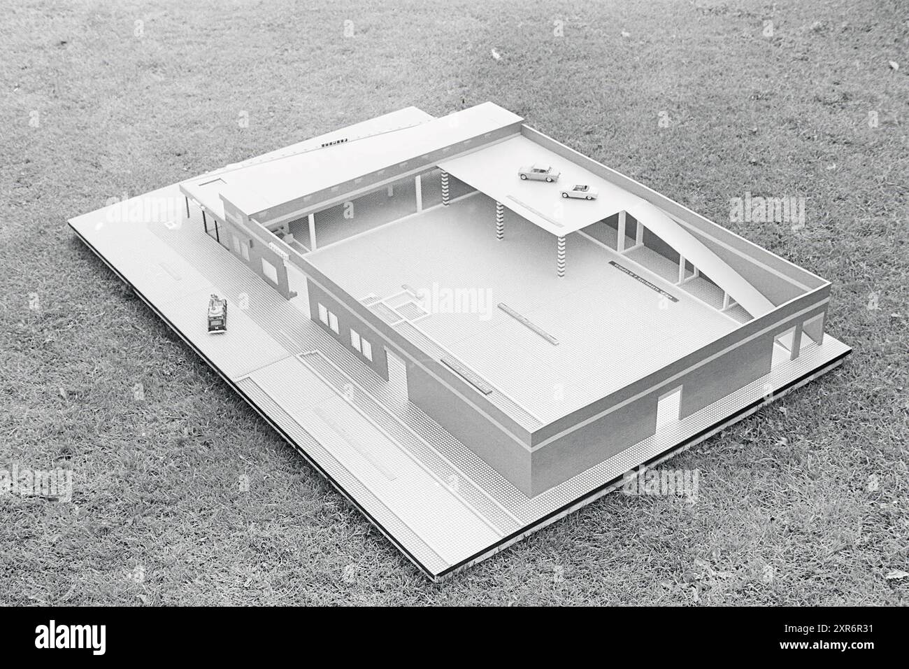 Model Nefkens, Model, 01-09-1972, Whizgle Dutch News: Immagini storiche su misura per il futuro. Esplora il passato dei Paesi Bassi con prospettive moderne attraverso le immagini delle agenzie olandesi. Colmare gli eventi di ieri con gli approfondimenti di domani. Intraprendi un viaggio senza tempo con storie che plasmano il nostro futuro. Foto Stock