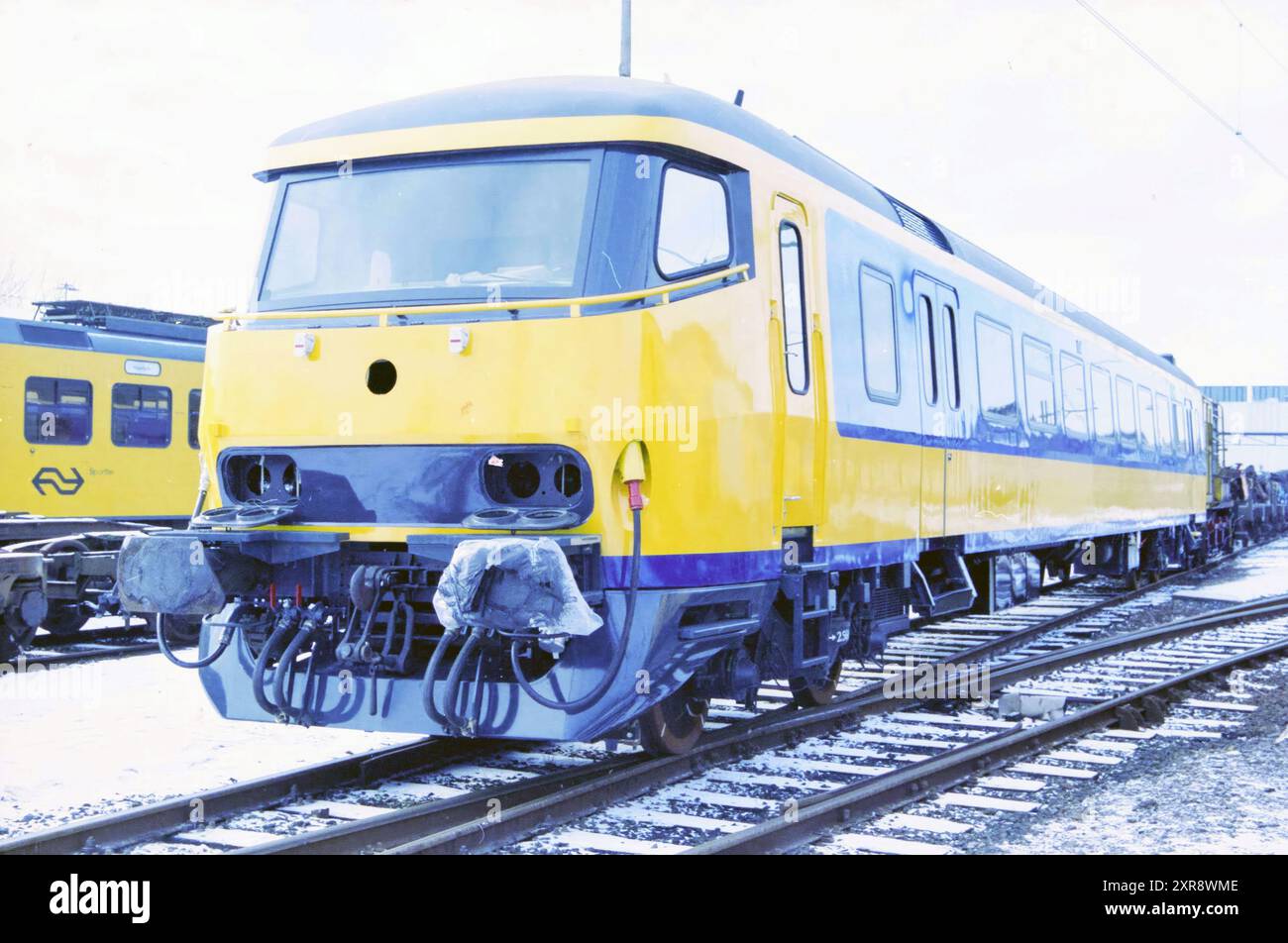 Nuovo set di treni, Whizgle Dutch News: Immagini storiche su misura per il futuro. Esplora il passato dei Paesi Bassi con prospettive moderne attraverso le immagini delle agenzie olandesi. Colmare gli eventi di ieri con gli approfondimenti di domani. Intraprendi un viaggio senza tempo con storie che plasmano il nostro futuro. Foto Stock